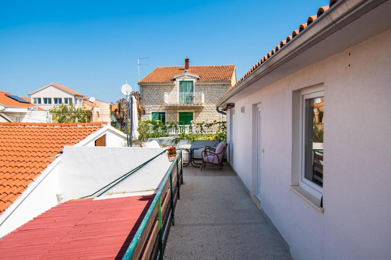 Apartments Happy Place Vodice Bagian luar foto