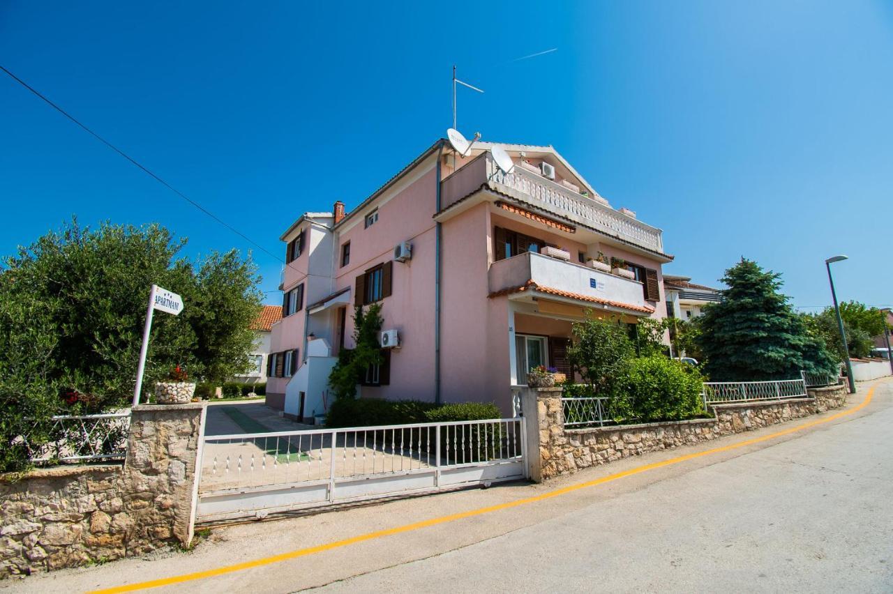Apartments Happy Place Vodice Bagian luar foto