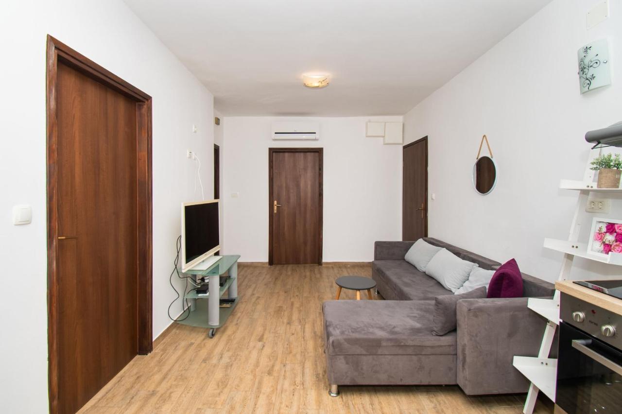 Apartments Happy Place Vodice Bagian luar foto