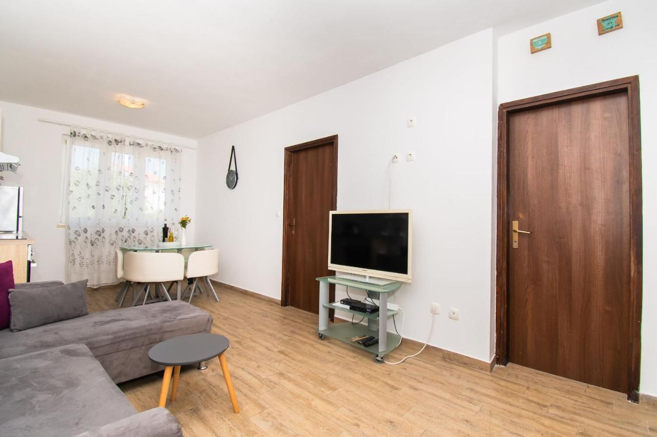 Apartments Happy Place Vodice Bagian luar foto
